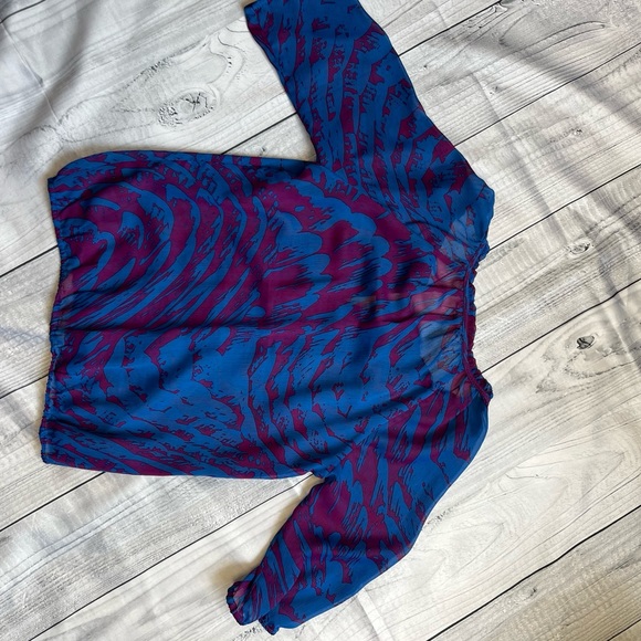 EXPRESS || Woman’s small Blue and Purple Blouse - Picture 4 of 5